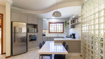 Villa | Private kitchen | Cookware/dishes/utensils