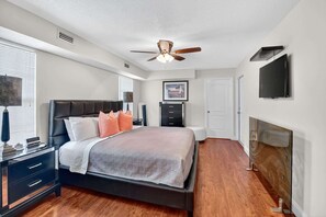 Casa, varias camas, patio, vista al jardín (Southern Comfort) | Decoración personalizada, muebles diferentes y ropa de cama 