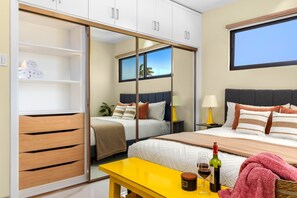 1 chambre, fer et planche à repasser, Wi-Fi gratuit, draps fournis