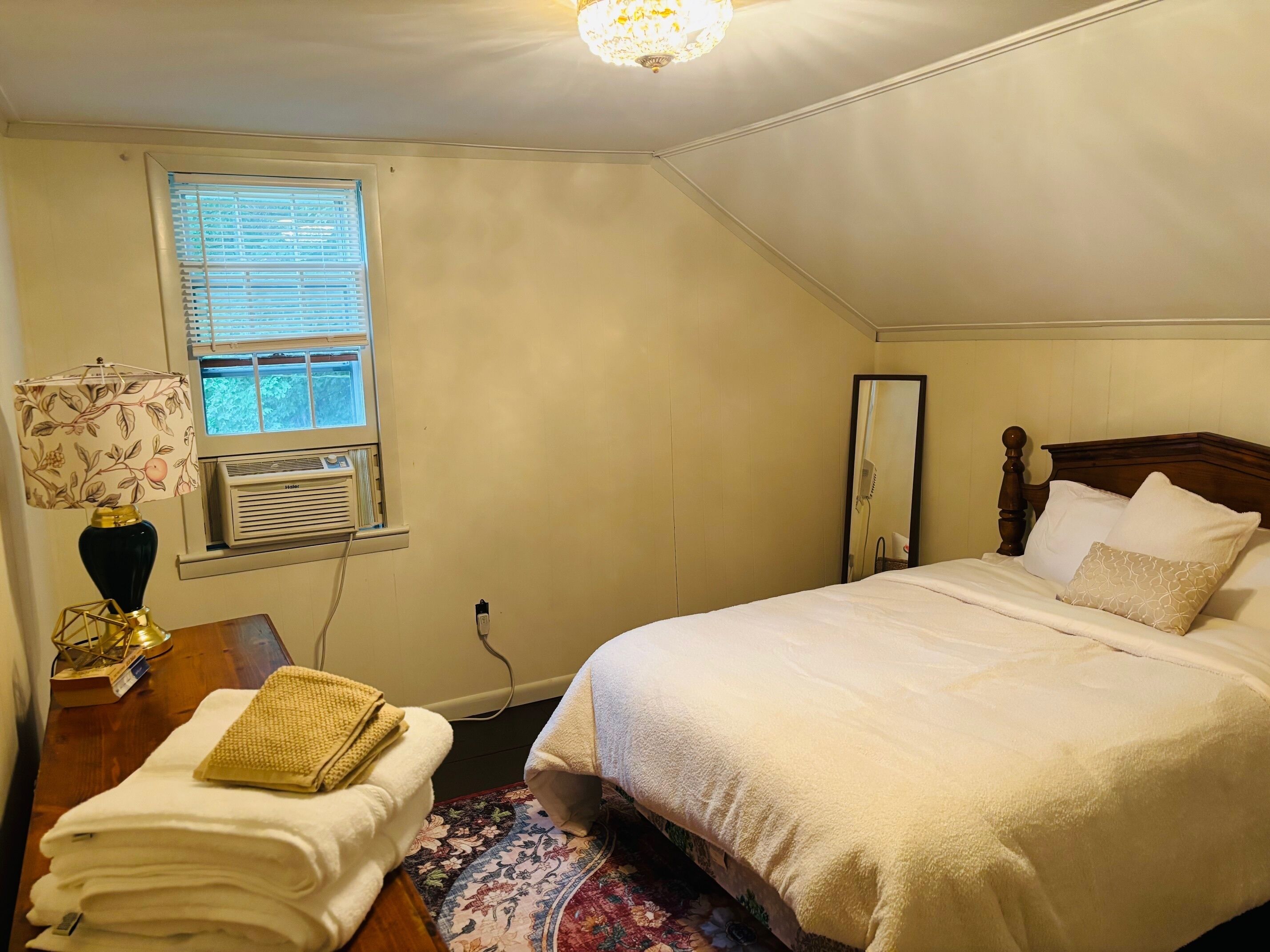 5 habitaciones, wifi y ropa de cama 