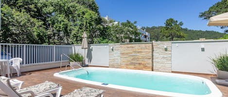 基本公寓 | 游泳池