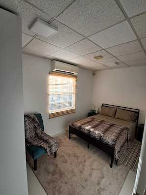 1 chambre, fer et planche à repasser, Wi-Fi, draps fournis
