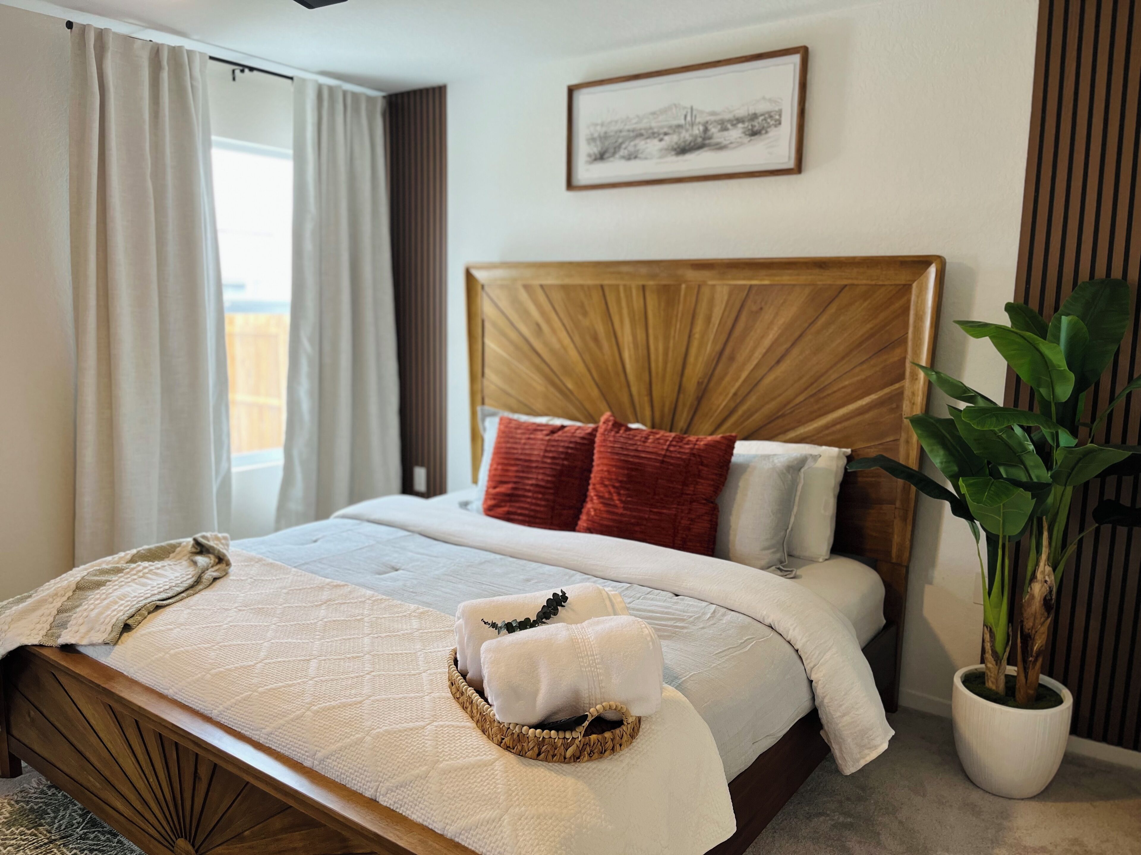 3 bedrooms, iron/ironing board, WiFi, bed sheets