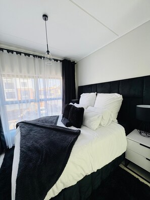1 chambre, fer et planche à repasser, Wi-Fi gratuit