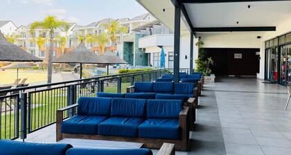 Cozy 1-Bedroom Retreat at The Blyde – Beach-Style Living