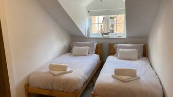 2 habitaciones, wifi gratis y ropa de cama