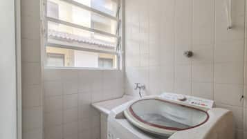 Basic Apartment | Interior