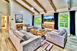 TV connectée, cheminée