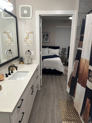 Unclassified image, 3 of 53, button - Austin Group Ready 2BR | Near Domain | Gym & Pool (Austin)