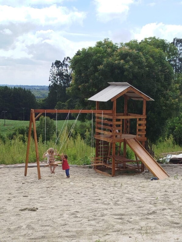 Children's play area - outdoor