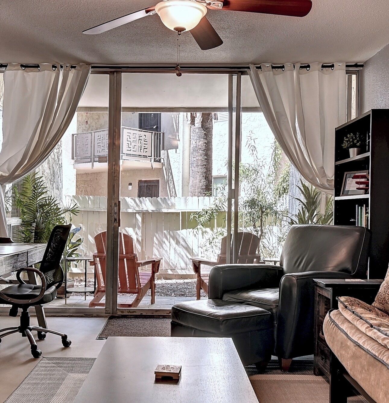 Smart TV, books