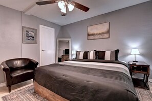 1 bedroom, desk, iron/ironing board, free WiFi