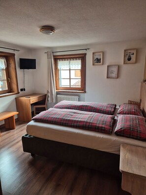 2 quartos, Wi-Fi, roupa de cama