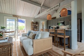 Smart-tv och eldstad