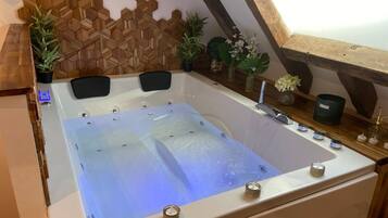 Handtücher, Toilettenpapier