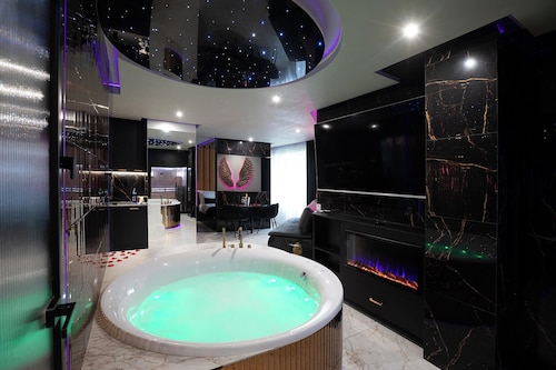 Wislane Tarasy Glass-House Apartments