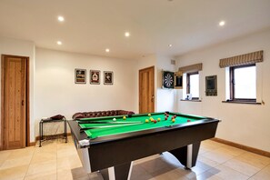 House | Games room