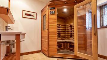 House | Sauna
