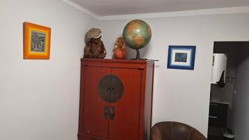 Comfort appartement, uitzicht op tuin | Geluiddichte muren, een strijkplank/strijkijzer, gratis wifi