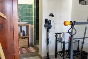 Chambre classique, vue sur jardin (Gecko) | Chambres insonorisées, fer et planche à repasser, Wi-Fi gratuit