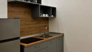 Apartamento (1 Bedroom) | Cozinha privada | Cooktop, talheres/pratos/utensílios de cozinha