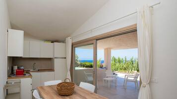 Refrigerador, horno, parrilla de estufa y lavavajillas