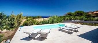 Charming Villa Marta: Close to Downtown and the Sea with Wi-Fi and AC