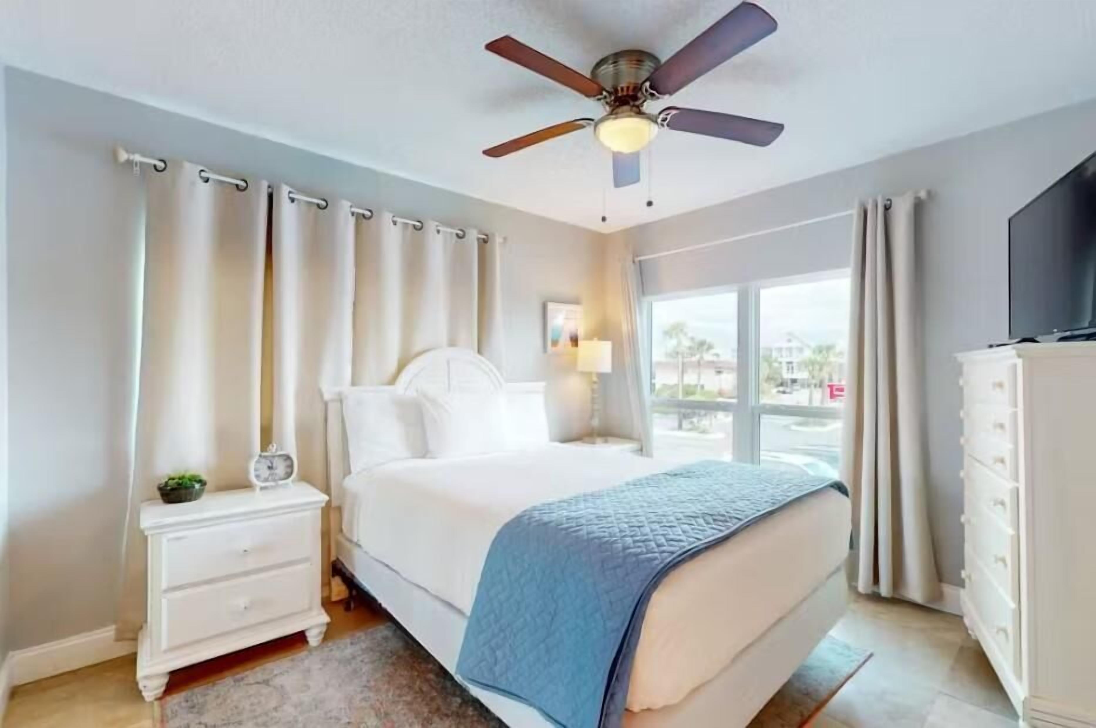 Condo, Multiple Beds (Sea Oats 212) | 3 bedrooms