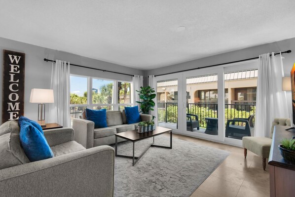 Condo, Multiple Beds (Sea Oats 212) | Living area