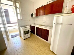 Microwave, oven, stovetop