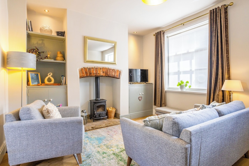 Stylish Saltaire Cottage | Walk To Salts Mill | Parking & Fast Wifi - Ilkley