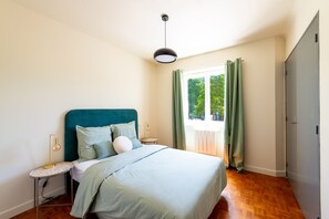 3 habitaciones, tabla de planchar con plancha y wifi gratis 