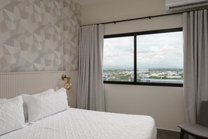 1 bedroom, iron/ironing board, Internet, bed sheets