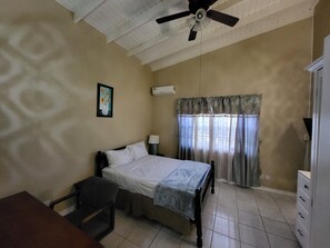 2 dormitorios, tabla de planchar con plancha, wifi y ropa de cama