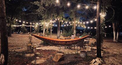Texas Luxury Getaway – Private & Unique