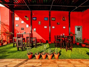 Talo | Ulkoruokailutilat