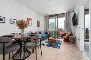 تلفزيون، مكتب