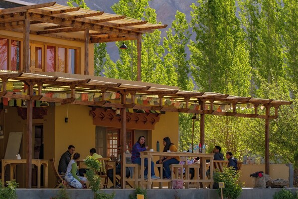 Restaurant - Nubra Ecolodge (Leh)