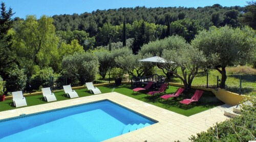 Sunny house with garden and private pool