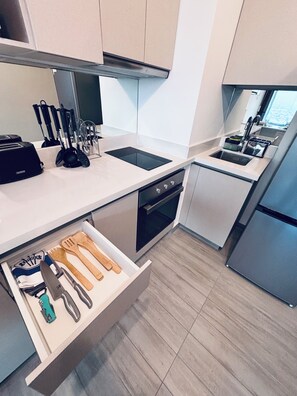 Micro-ondas, fogão, cooktop