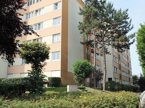Exterior - Apartment with balcony & view (L'Île-Saint-Denis)