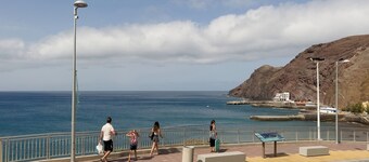 Home2Book Atlantic View Escape in Gáldar