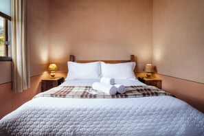 Hypo-allergenic bedding, travel crib, free WiFi, bed sheets - VELINN Hotel Fazenda Estrela da Serra (Santo Antônio do Pinhal)