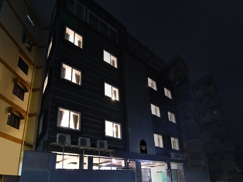 Super Townhouse OAK Sayhallo Ecstasy