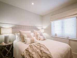 5 habitaciones, decoración personalizada y muebles diferentes