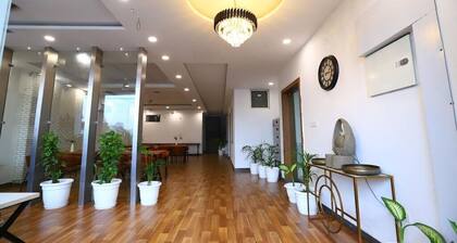 Hotel The Anvi Residency Sector 132