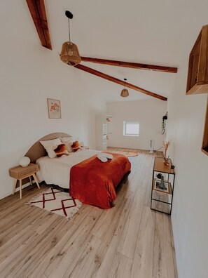 4 chambres, Wi-Fi gratuit, draps fournis