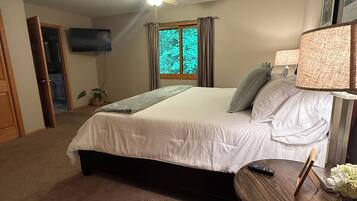 4 chambres, fer et planche Ă repasser, Wi-Fi, draps fournis