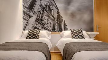 1 slaapkamer, een strijkplank/strijkijzer, gratis wifi, beddengoed