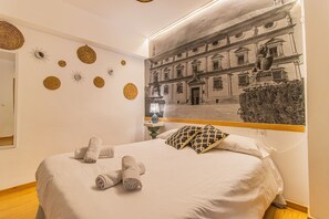 1 habitación, escritorio, tabla de planchar con plancha y wifi gratis 